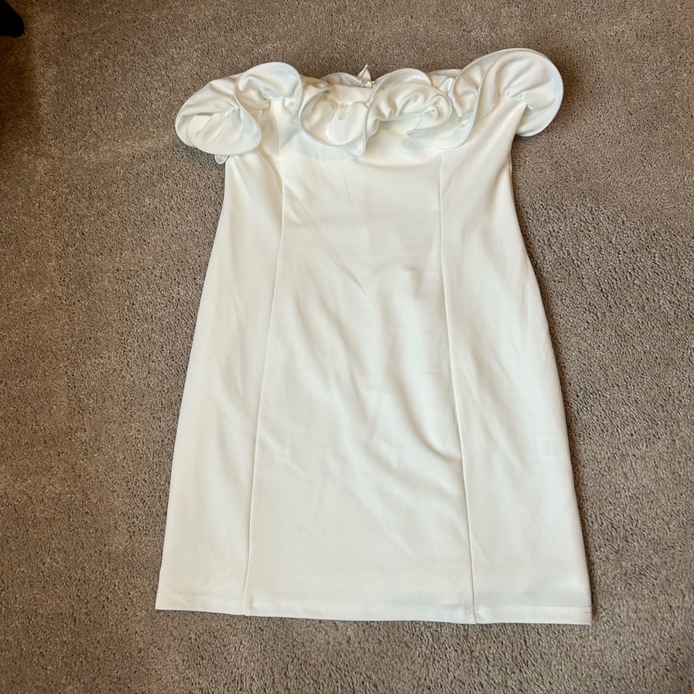 Elegant White Off-Shoulder Dress